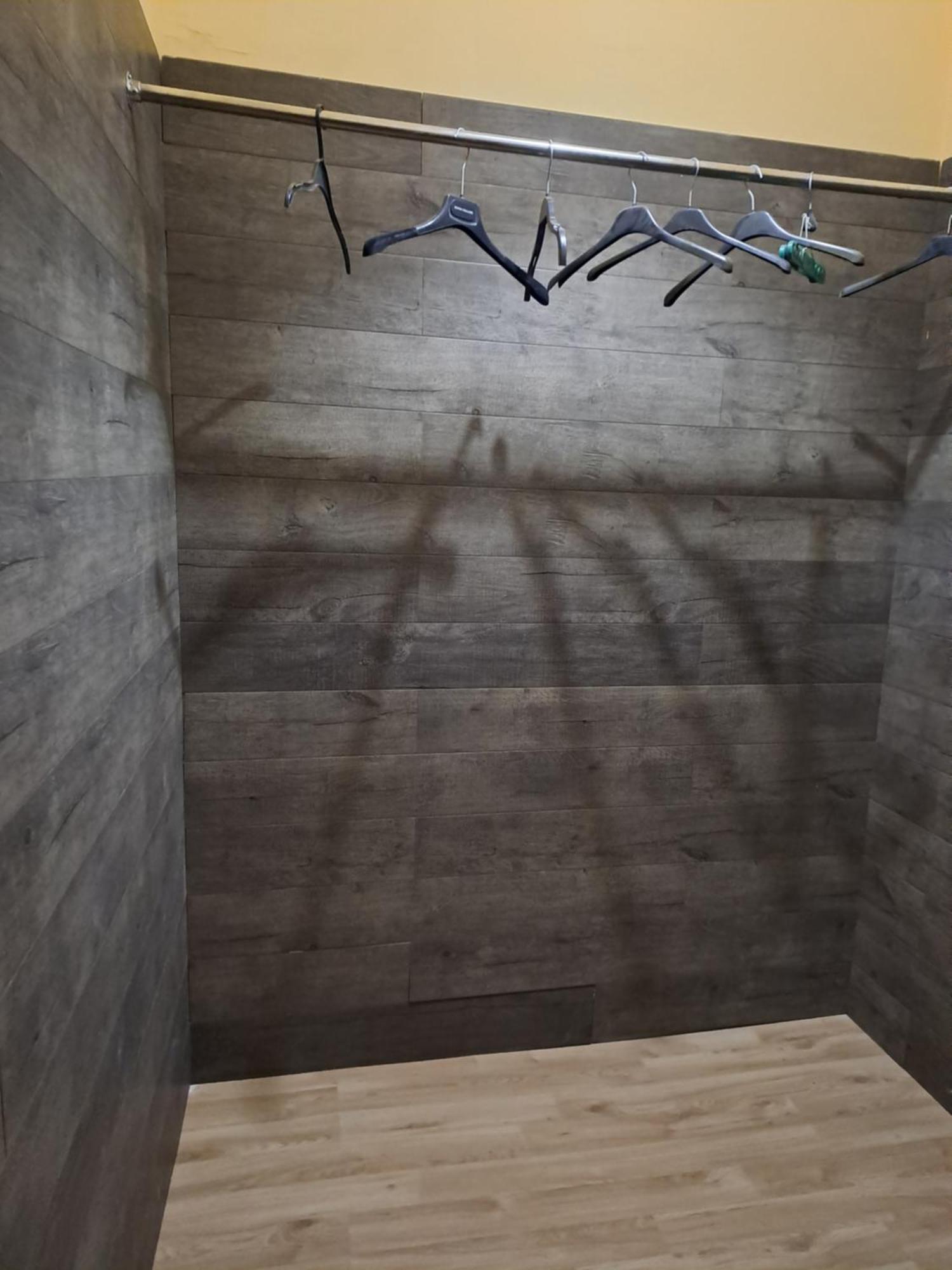Giappone Inn Flat Livorno Luaran gambar